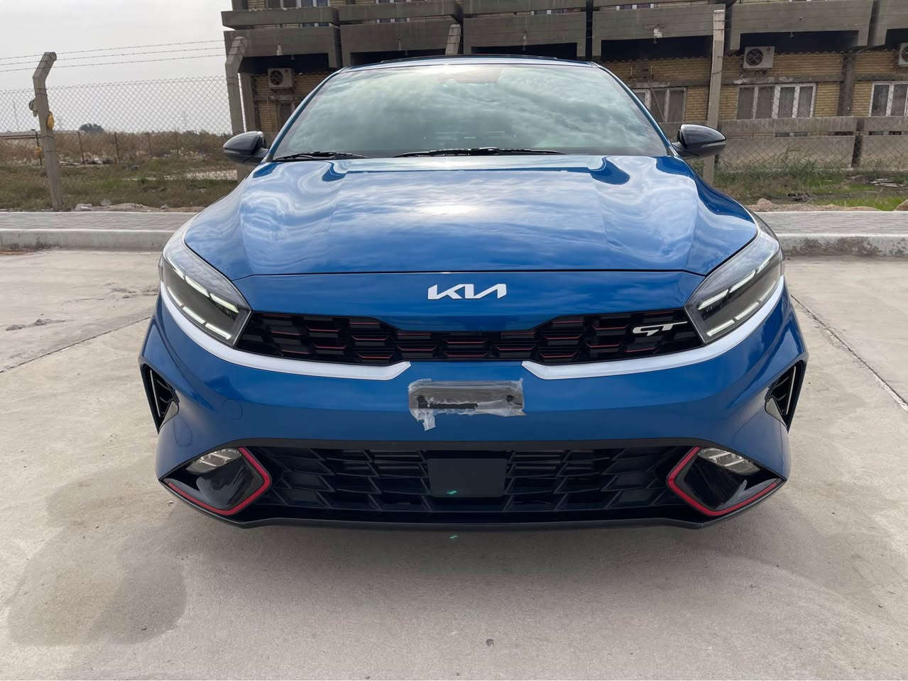 السلام وعليكم فورتي موديل 24وارد امريكي تقرير امطار شرط السونار ابيع كفاله من الزلغ ولبارد ولعطل الكهربائي سياره وضع الشركه ماشيه 5الف فول موصفات جيتي اعله موصفات حره بدون رقم السعر 165وهذا رقمي *********** البصرة, العراق
