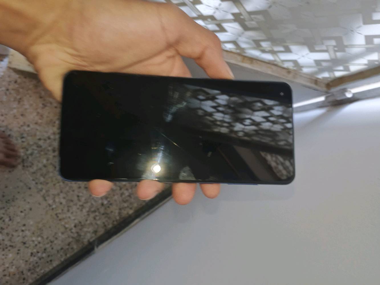 A21s
ذاكره 64
بي فطور بالشاشه وبصمه واكفه 
نظيف نوعاً ما للبيع مكاني بلديات 
*********** واتساب