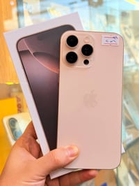 أيفون16 برو ماكس عربي شرق اوسط  ذاكره 256 بطاريه 96اعتبره فاتحه بيدك م...