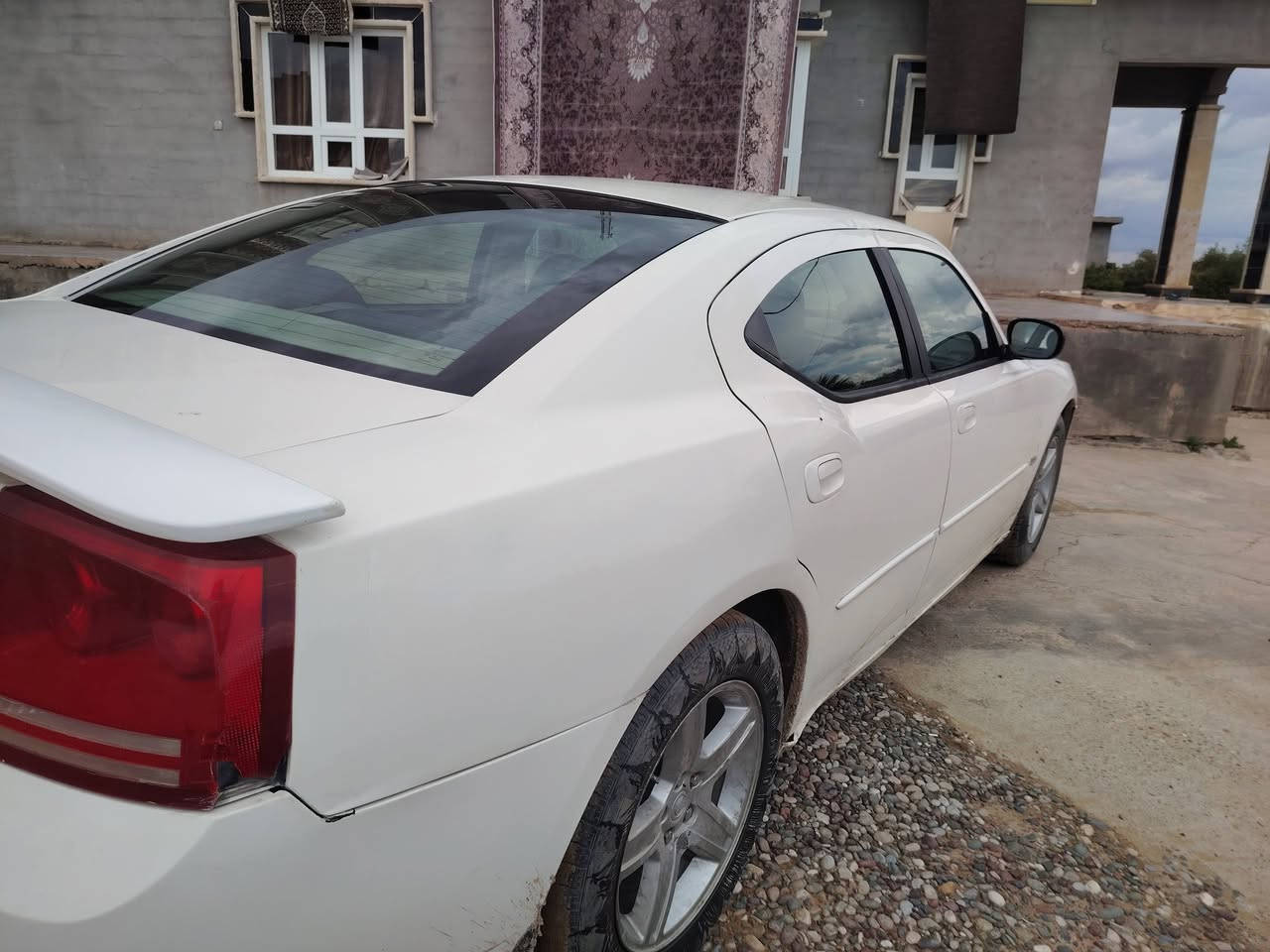 جارجر ٢٠١٠ مكصوص للبيع السياره جاهزه من كل النواحي مكان السياره صلاح الدين قضاء الشرقاط ***********
***********
السعر ٤٠ وبيها مجال
