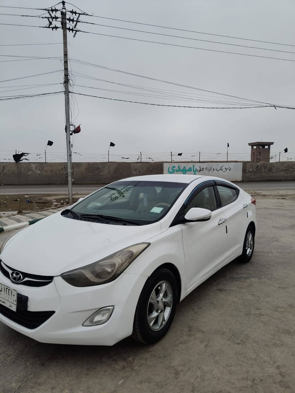 السلام عليكم ورحمة الله وبركاته النتره ٢٠١٢ خليجي محرك ١٨٠٠دوش رقم بابل مشروع وطني حادث جاملغ امامي مبدل بيها كم قطعه صبع ابيع احزام السونار موجود عندي السعر ٩٣ العنوان بغداد جسر ديالي رقمي ***********
