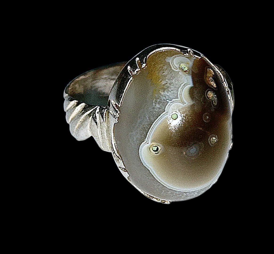 تحف ونوادر شرط الشغل ومال زماط سليماني زيتوني قديم وانتيك فول الفول  وشرط الشغل تاخذة منجم 14 ليلة وبي توكيل عام وخدام وجاهز للحمل يعمل عكد لسان دوائر دولة جاه وجاها محبه قبول طاعة  تسهيل امور بيع وشراء صياغة يدويه  فضه عيار 925 يوجد توصيل ***********       ***********
