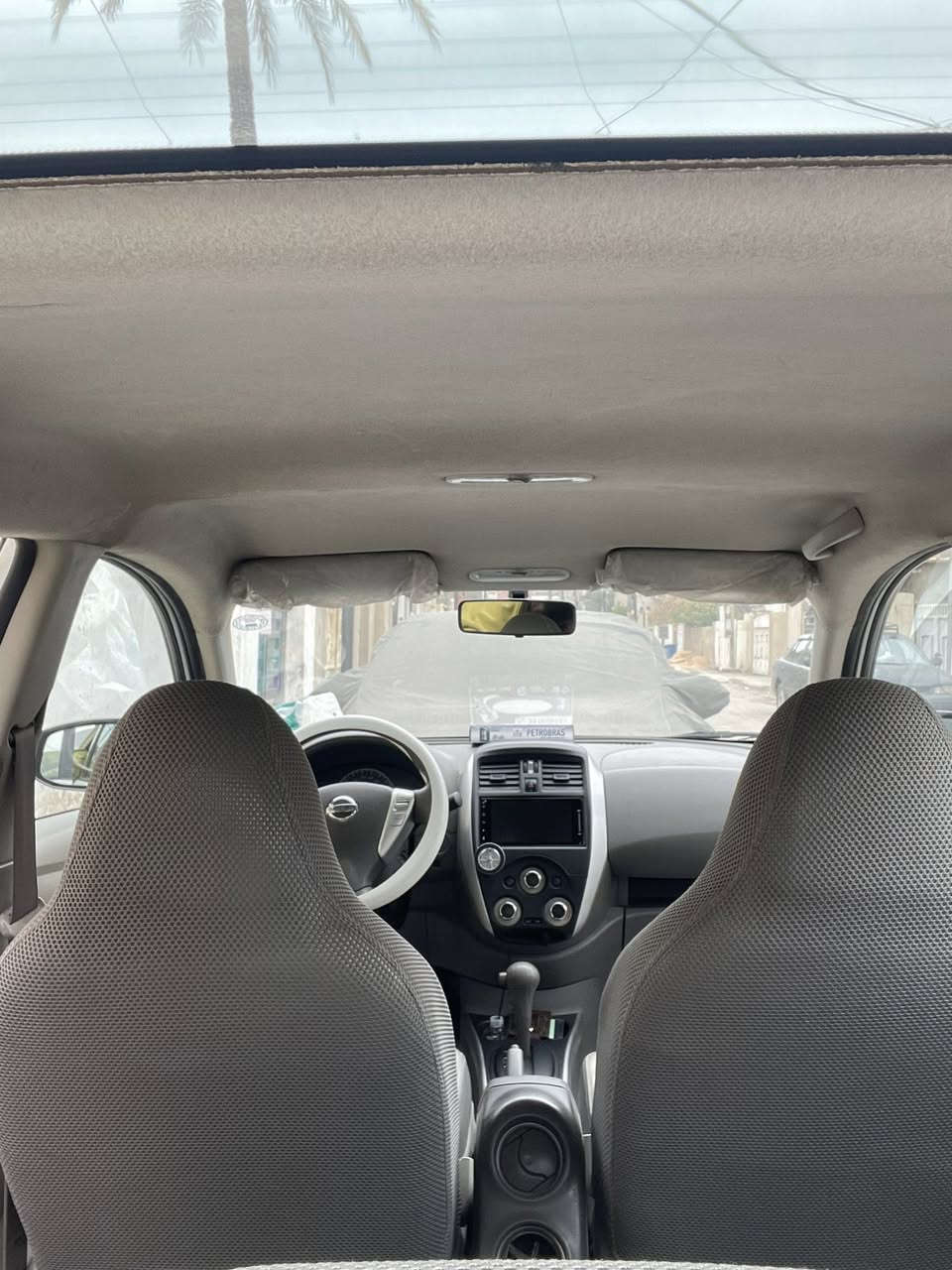 سلام عليكم نيسان سني 2025ماشيه ٤١ الف  مدوشمه كامله ارضيه بيها طخه بلباب والهلال الخلفي  *********** سعر ١٢٢ وبيها مجال العنوان بغداد الدوره
