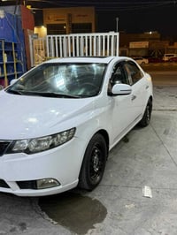 كيه سيراتو. مديل 11 خليجي.  محرك 1600. جديد  جاهزه سياره. وبلعافيه ع ي...