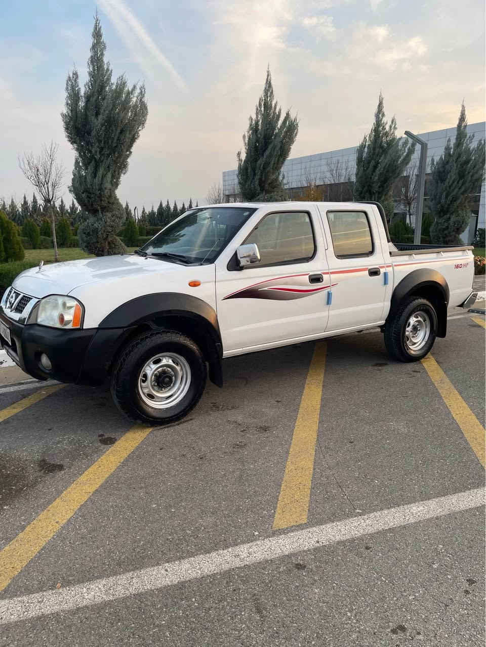 نيسان ٢٠١٢
بى بوياغ يه ك كارتى بجوكى هه يه
ده بل اكسل
ناو سوور
سه نه وى ره قم تازه يه 
مه كينه ى نه كراوه ته وه به شه رت اكسل و ده بل اكسل هه مووى به شه رت بى نوقسانيه 

سعر ١٦٧ ورقه كه ميك معامه له

*********** السليمانية, العراق
