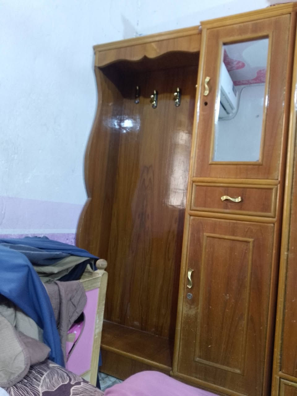 للبيع السعر 160
وابيع مفرد نجاره عراقي مابيه أي ضرر


**إذا كنت صاحب هذا الإعلان وتريد حذفه لأي سبب، رجاءا أرسل رسالة إلى الدعم الفني**