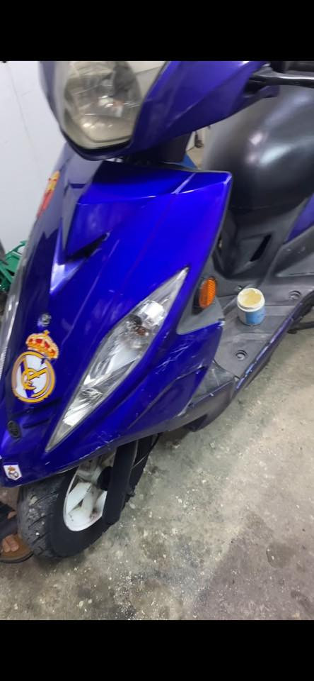 سلام عليكم شباب ثعلب جي  تي ار 2012 الدراجه خير من الله شلعه معدل بطناش كفراتها حلوه مكينه خرسه بلاد جيب فيتر وياك كهربائيات كلها شغله اشاير لايت زنون تخم تاير تخم كلجات بلادي الدراجه مدارا بانزين محسن ودهن امزويل السعر 775 وبيعا مجال مكاني بغداد البياع رقمي وتساب *********** نوزل خطين سكليتر حساس صالنصه شاشه سرعه كيج بانزين ساعه فول
