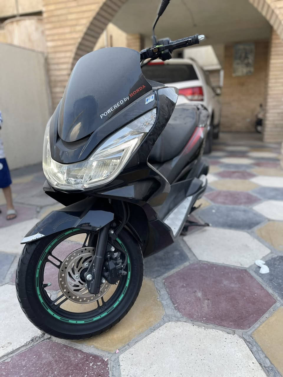 للبيع بي سي اكس ياباني (gf) الدراجه مال رمبه ماشيه (18)الف و سويجات (2) العنوان البلديات ***********
