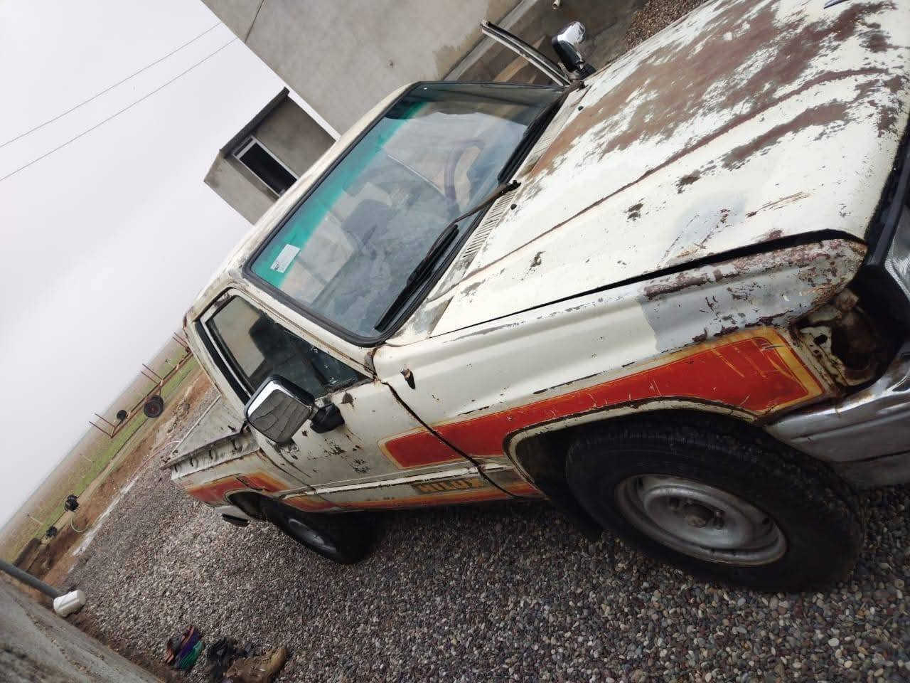 بيكم 88 ماندل صاحبها ابيع فحم
5كير محرك قطره ماينطي والباقي مثل ماموضح بل صوره

25وبيهه مجال
***********
