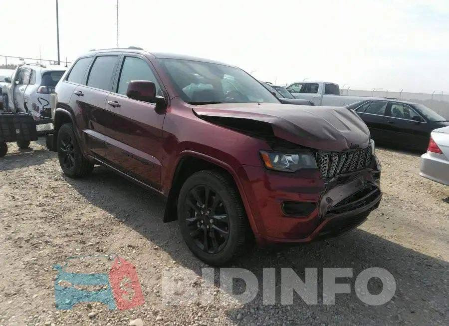 السلام عليكم جيب بلاك توب 
مديل 21
دفع رباعي 4x4

تايرات جدد

صدر امامي خلفي خير من الله

حادثه بنيد وچاملغ نفس لون مبدل وبنيد راجع نفسه بدون قطرت صبغ سياره
سياره اي نقص مابيه وجاهزه من كلشي
مكينه كير كله بشرط وممفتوح
سحبه كلش حلو سياره 
ستخدام شخصي على ايدي 

صور حادثه بل منشور ايرباكات كله سستم
اتصل وتدلل

رقم ***********
سياره ماشيه ٥٧
