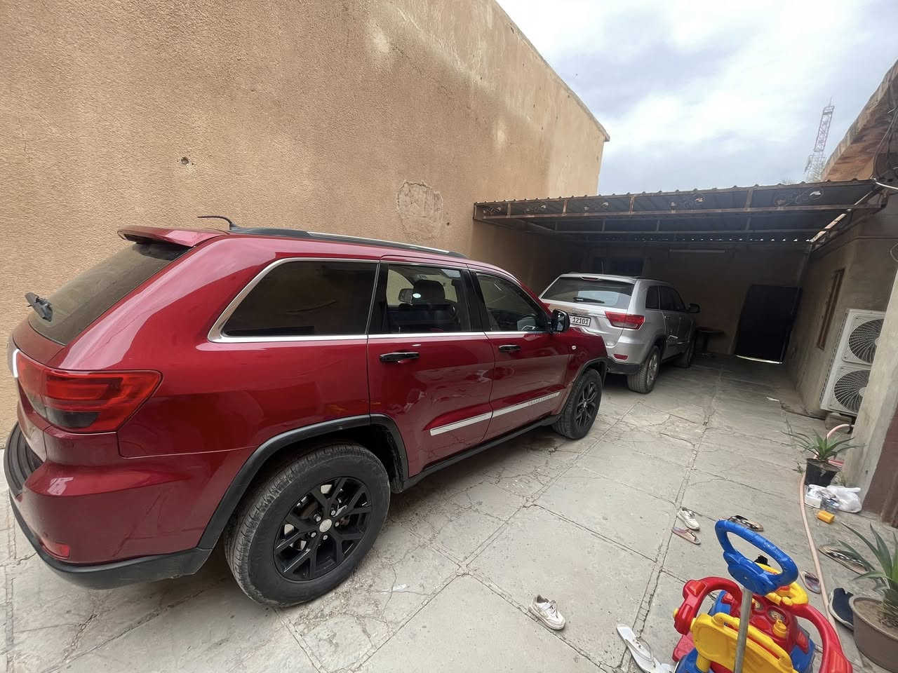 جيب١٣خليجي رقم بغداد بيهه نص باب صبغ  للبيع او مراوس ١٨٠$وبيه مجال مكاني تكريت


**إذا كنت صاحب هذا الإعلان وتريد حذفه لأي سبب، رجاءا أرسل رسالة إلى الدعم الفني**