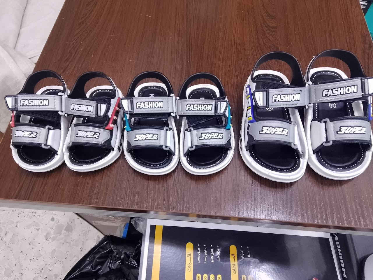 مرحبا زباءنا الكرام 
متوفر الان بابوج طبي من37/41
متوفر الان شحاطه استيك 40/45
متوفر الان صندل بيبي 19/25
السعر على الخاص 
تليفون واتساب ***********
