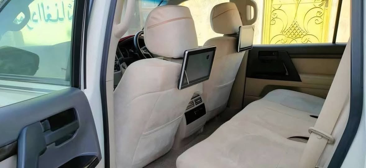 لاندكروز 2019 ساز باب اول
رقم بغداد تحويل ثاني يوم 
كفاله عامه عدا البارد في هلاليه 
جاملغ الخلفي اقل من 3 سم موضح بالسونار
ماشية 115 km

🟪 مكان السيارة السماوة المركز 
⛔️للاستفسار ***********
