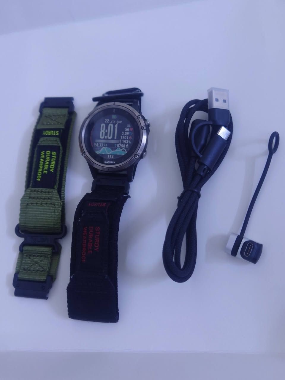 عشاق الفخامة والمغامرة.. بوست مخصص إلهم! 😎👇
للبيع ساعة  حجم 47. Garmin Fenix 5 Plus

 الغنية عن التعريف

 بحالة ممتازة جداً ونظيفة كلش (مثل ما موضح بالصور) 👀✨. الساعة مو بس قوية

 وياها ملحقات كاملة تدللك:

🔌 كيبل شحن USB Type-C.

🔋 تحويلة شحن Type-C صغيرة وعملية.

🪖 سير (قشاط) عسكري بلون زيتوني رهيب ومميز.

الساعة نظيفة كلش

 شكلها هيبة ع الإيد

وسعرها مناسب 200 الف نهائي  🤝.

📬 الي يحب يشتري أو يستفسر؟ 

راسلني على المسنجر وتدلل من عيوني! 👋


**إذا كنت صاحب هذا الإعلان وتريد حذفه لأي سبب، رجاءا أرسل رسالة إلى الدعم الفني**