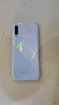 موبايل سامسونج گلاگسي A30s ذاكرة 128 سعرة مية قفل يجي بدون كارتونة وشا...