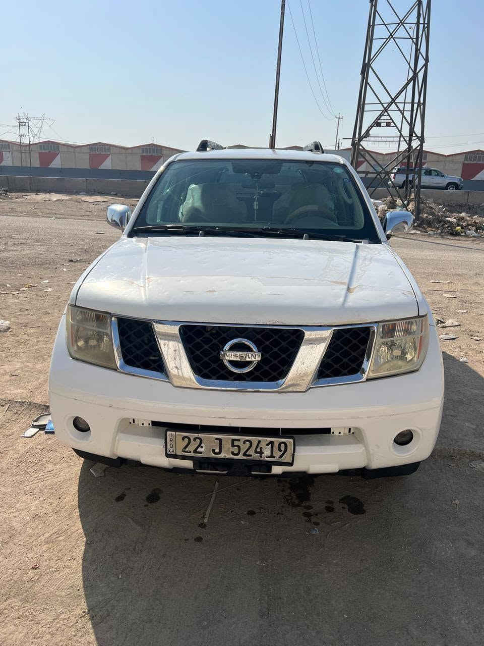 سلام عليكم نيسان بافندر ٢٠٠٦ رقم اربيل شرط التحويل 
السيارة بيهة قطعة وحد صبغ وبيهة حالوب وباقي الكشر نضيف وسليم كير خير من الله تخم تاير جديد صدر امامي خلفي جديد كهربايات كل شغالة ابلادية بدون اي جطل داخل كلش نضيف 
منضومت بانزين ادامة كاملة من القاعدة للنوزلات ابلكات ومجاول جدد مكان بغداد للاستفسار هاذ الرقم وبي واتس اب *********** (للمعلومات المكينة بيهة صوت بس من تحمة يروح الصوت ) السعر ٧٥ وبيهة مجال
