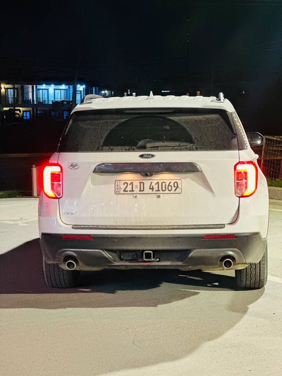 Ford EXPLORER  
XLT 2023  AWD ful
فۆرد اکسپلوری زۆر هەرزان  2023ی ئیکس اڵ تی دەبڵ ئەکسل  یەک پارچە بۆیاغ بێ ارباک  14 مایل ڕۆیوە سەیارە کە بە ناوی خۆ مانە و بێ قەپە و بێ مە سرەف  سە یارەکە وەک سفر وایە زۆرجوان  فول  بۆ پە یوەندی ژ.م
***********
*********** السليمانية, العراق
