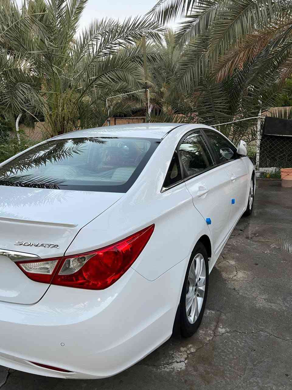 سوناته ١٢ مكفوله كفاله عامه 
طخم تاير جديد 
٢٤٠٠مكينه كير مكفولات
لايت زنون 
سنويه لغايه ٣١
رقم بغدادانكليزي 
سياره خير من الله 
مكان السياره النجف
رقم صاحب السياره مكلف بل نشر
السعر ١٣٥ بيها مجال حك الجيه

***********
