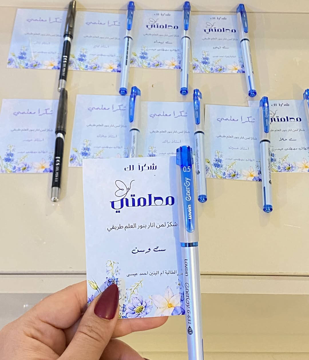 توزيعات عيد المعلم حسب الطلب

#عيدالمعلم 

#توزيعات 

#اكسبلورexplore 

#متابعين 

#بغداد_بصرة_موصل_كربلاء_اربيل_نجف_الكوت_السماوة_تكريت_ديالى_حلة_نجًف_الانبار_ديوانية


**إذا كنت صاحب هذا الإعلان وتريد حذفه لأي سبب، رجاءا أرسل رسالة إلى الدعم الفني**