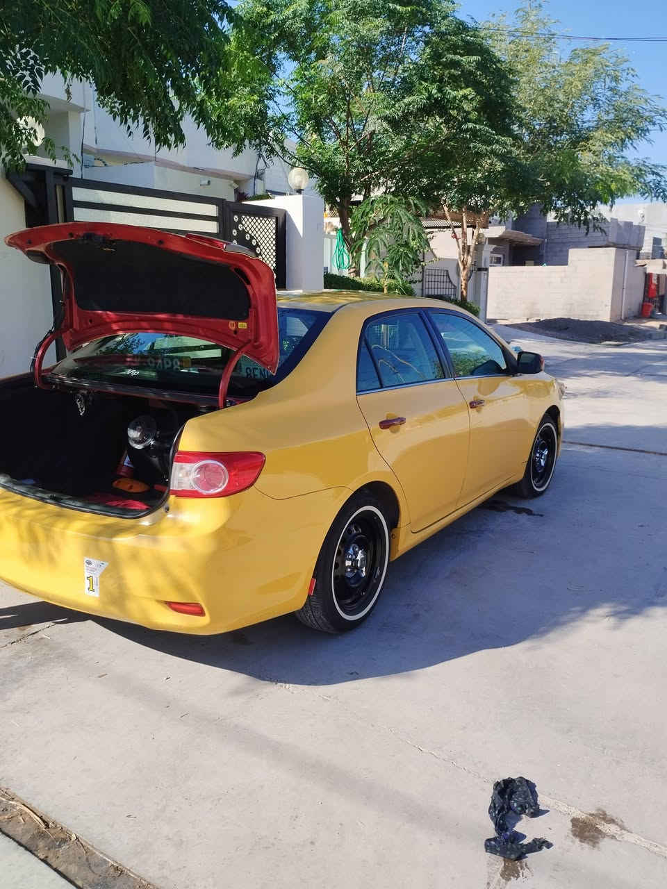 سلام عليكم كورلا وارد امريكي ظرر قطعه وحده جاملغ امامي مبدل بلادي موديل 13 رقم بغداد إنكليزي جاهز علا اخر حبه كير مكينه  تبريد صدر تخم تايرات منظومه غاز منظومه زنون صبغه وحده دشمه عام شاشه كامره بدون ايرباك سياره بدون معجون ديالى خانقين للاستفسار ***********
