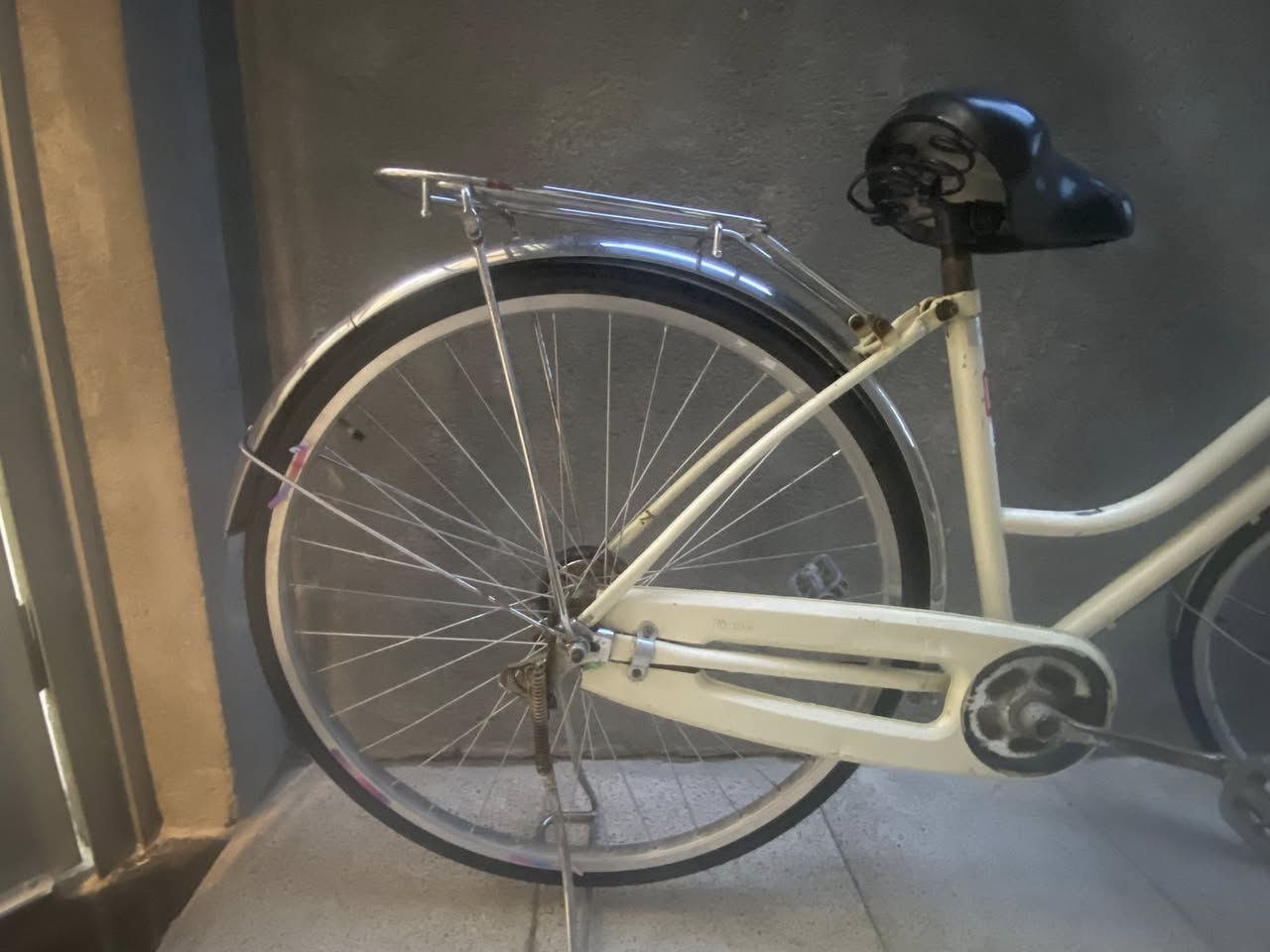 باسكل بطه للبيع حجم 27  سعر 75 مكان حله


**إذا كنت صاحب هذا الإعلان وتريد حذفه لأي سبب، رجاءا أرسل رسالة إلى الدعم الفني**