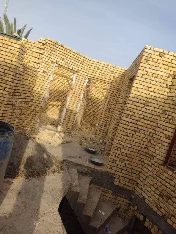 اللهم صل على محمد وال محمد 
خلفه بنيان درجه اولى عل دبل قطي باليوميه 
***********
