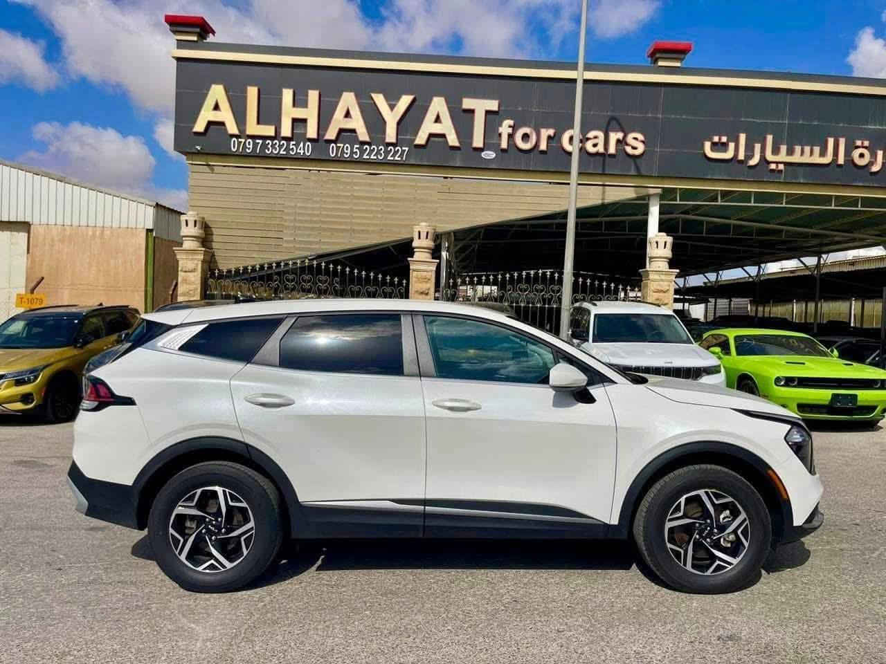 📍كيا سبورتج 23 وارد امريكي للبيع
📍تسجيل معوقين انبار وكالة مضمونه
📍محرك GDi ٢٥٠٠ سعة ٦ونص لتر
📍الضرر جانبي موضح بالصور المرفقة والتصليح الباب
     الخلفي مبدل والباب الامامي بي صبغ شبر يم اليده
📍حساسات امامي وخلفي تثبيت سرعة توقف ذاتي
     وباقي المواصفات موضحه بالصور
📍السعر ١٨٢ وبيها مجال
📍مكان السيارة الرمادي 
📍للاستفسار *********** و ***********
