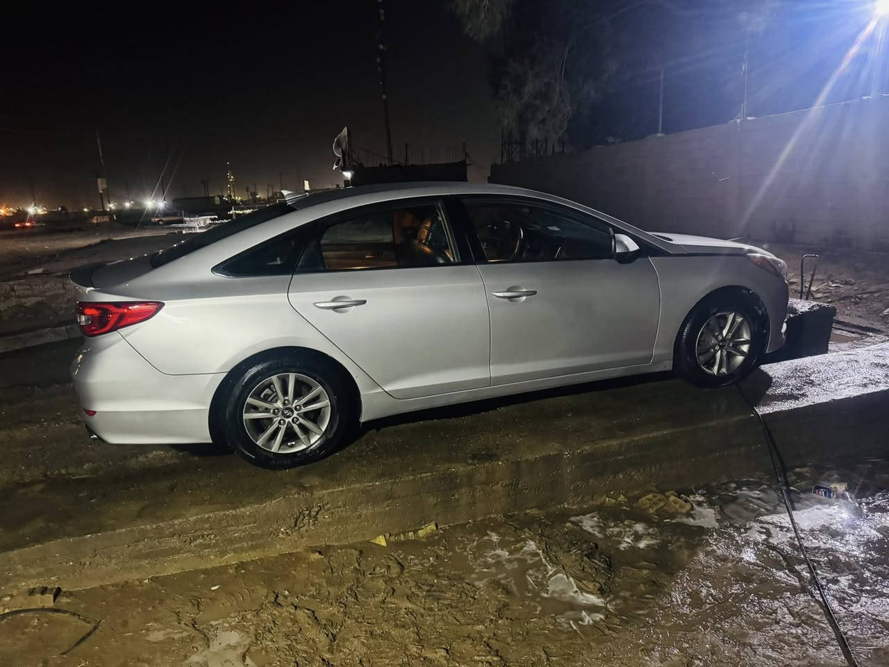 للبيع سوناته2016
رقم بغداد تحويل مباشر
مواصفات عاديه. مكينه 2400
جيدي اي
كفاله نتقيص وتبخير 
سياره جديده 
حداديه كله جديد تخم تاير كوري اصلي جديد
سياره ما متعوبه ولا مرعبله 
من يدك للشارع 
مكاني بغداد
السعر118
وقابله للتفاوض
اتصال ابو زيد
***********
***********
