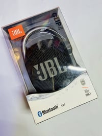 سبيكرات • JBL • راديو