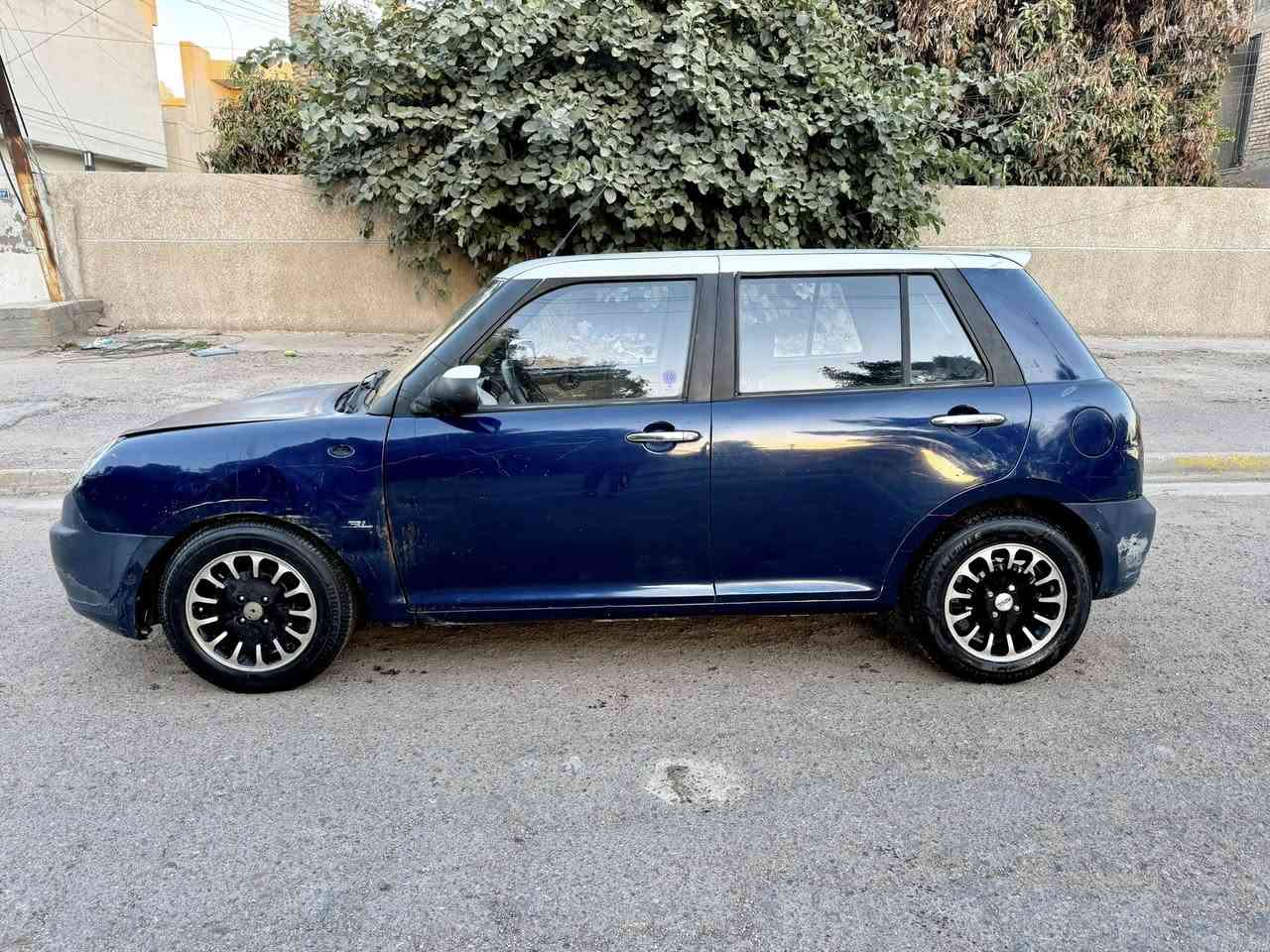 السلام عليكم ..
السلام عليكم ..
ليفان 320 بغداد موديل 2013

السيارة نظيفة كلش ما ناقصها اي شي .. كير .. مكينة .. صدر جديد .. تبريد .. تدفئة كله شغال 100‎%‎

صدر امامي خلفي مبدله جديد وافضل نوعية 
السيارة قطرة صبغ مابيها و قطرة خياس مابيها 
سنتر لك شغال بلادي كهربائيات كلها شغالة مابيها اي نقص
مشدود عليها ويل RCL مشدودة عليها شاشة اندرويد
شغل وتطلع نقص واحد مابيها 

بيها فقط طخة بالجاملغ والباب مثل ما موضحة بالصور وطخات بسيطة متعدله باررد بدون اي صبغ وبدون دواخل 

السيارة ماشية 92 الف 
السيارة بغداد بأسمي التحويل ثاني يوم 
سعرها 31 وبيها مجال بسيط
رقم تلفون ***********
