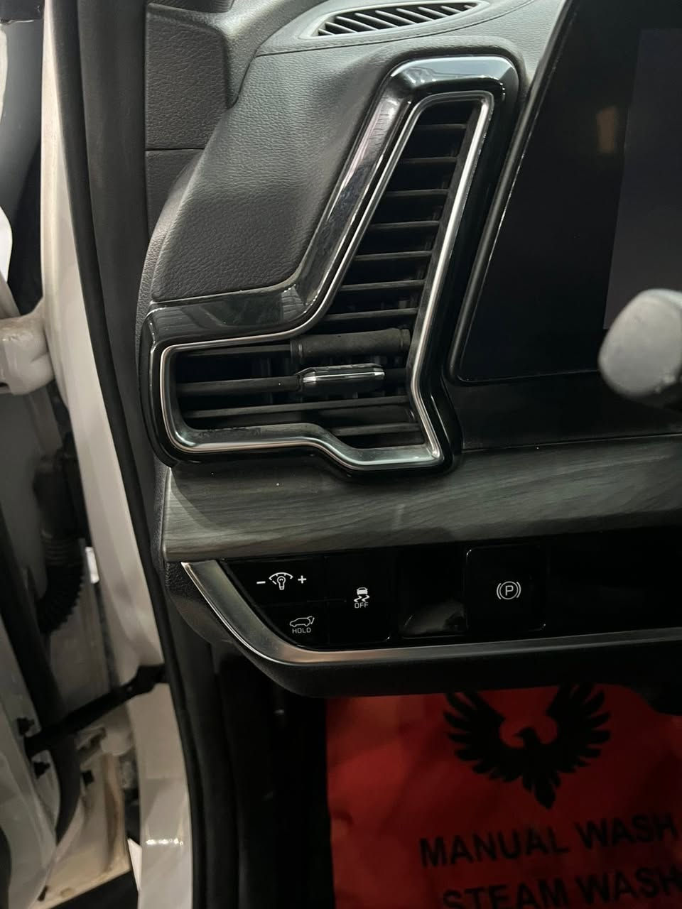 سبورتج 2024 وارد امريكي
فول 1/1 اعلى مواصفات اكس برو برستيج
مكينه 2500 ماشيه 8 سياره كلش جديده
السعر 195 بدون رقم دخول جديد
بغداد الزعفرانيه ***********
