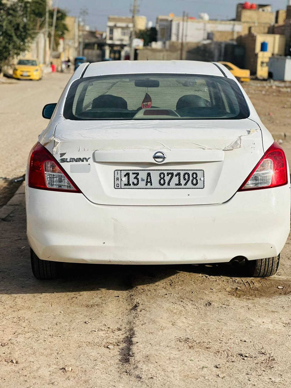 السلام عليكم اخوان للبيع نيسان سني موديل 2014 مكفوله العنوان العماره السعر 95 رقم الهاتف *********** التصال على الرقم فقط
