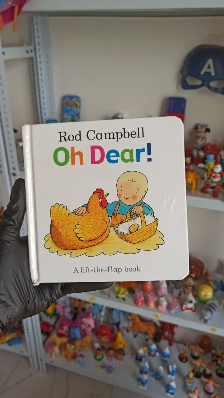 كتاب الأطفال "يا إلهي!" (Oh Dear!) من تأليف رود كامبل، وهو كتاب تفاعلي يتميز بوجود أجزاء قابلة للرفع.اسم الكتاب: Oh Dear!المؤلف: رود كامبل (Rod Campbell)نوع الكتاب: كتاب تفاعلي للأطفال (Lift-the-flap book)الحبكة: يتبع القصة شخصية تدعى "باستر" وهو يبحث عن بيض في مزرعة جدته
.
.
.
.
.

https://t.me/lmsa77

للتواصل واتساب ⬅️ ***********
