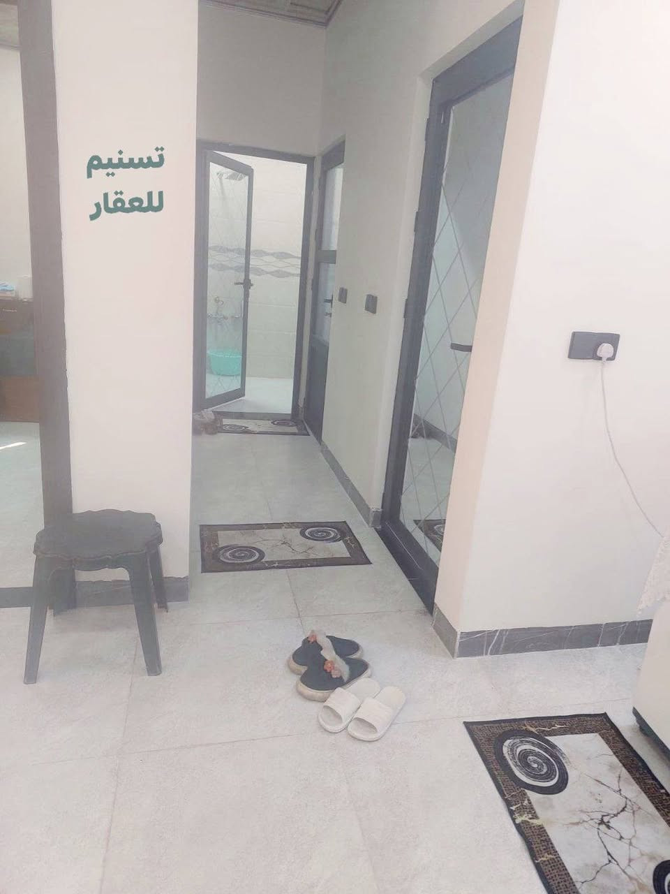 دار حديث للبيع
الموقع : حي البلديات قرب( سايدين سانكو مول)
المساحة : 130 متر
الواجهة : 6 ونص متر
الاتجاه : شروق تام
عرض الشارع : 8 متر
سنة البناء : 2025
ط1 مطبخ استقبال هول صحيات وغرفة نوم
ط2 بيتونة
للاستفسار
***********
***********نستقبل طلباتكم العقارية بيع شراء ايجار
