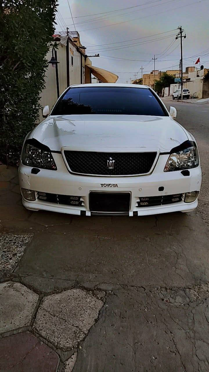 شاهينه 2005
اثنه رياضي
ويل 18 جدد
تايرات جدد 
كصه قماره
3 دكم
دواخل اسود
اسبير جديد
6 بصمات
البصمه السوده
محرك ديفور 2500
شاصي 80
الدواخل متعوب عليه +مرتبه
لايت زنون عالي وناصي
كشافات زنون
حداديه خير من الله 
مشط جديد ابلاد مو محور
متعوب عليه
متومه وكامله ارقام وسنويه
السعر 60 وبيه مجال
الرقم ***********
