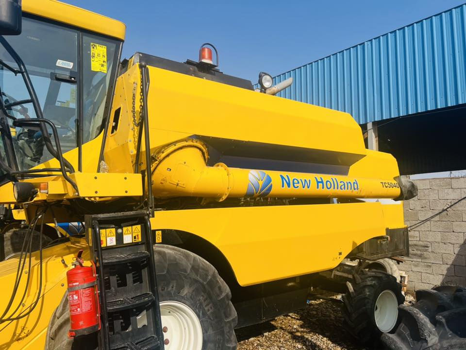 السلام عليكم
حاصدة قايش  موديل 2020
أربعة بلم  
مكفولة من الفطر واللحيم 
كير ومكينة واكسل بالشرط
سجينة الاحتياط ما مستخدمة المرأة 

عداد العمل 1500ساعة
 سنويه و رقم أربيل 
العنوان واسط الزبيديه 
شركه الحاج ستار جباره الشمري

***********
