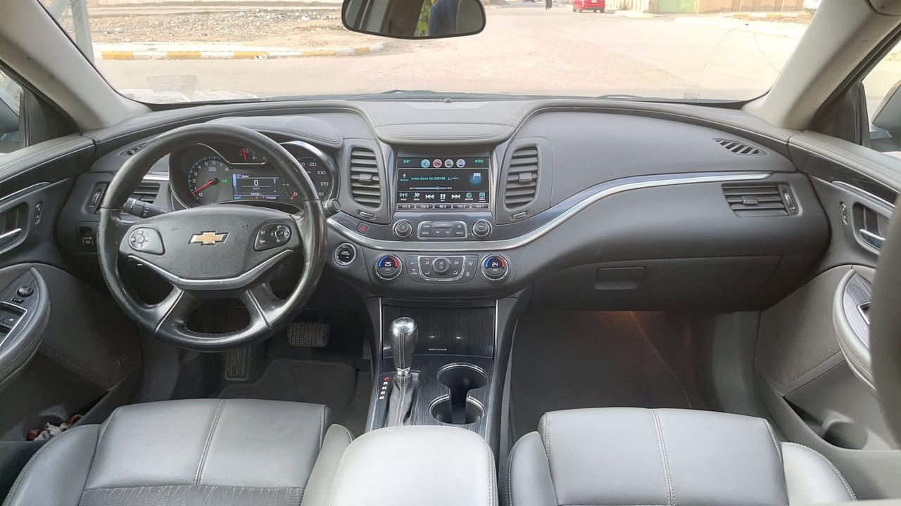 السلام عليكم .
امبالا 2019   استخدام شخصي على ايد وحده من ٢٠١٩ لحد الان 
6 سلندر 3600cc  
لايتات زنون نهار 
كشنات كهرباء 
سستم الصوت Bose  11 سماعة 
شاشة كبيرة /قاصة
ماشية 130 الف ميل
تبريد ثلج
تخم تاير جديد 
السياره جاهزه بدون اي نقص شغل واطلع وين ميعجبك
رقم واسط الجديد ب اسمي.. رقم جديد وهزه جديده ..  
ومابيها نقص 
حادثها جاملغ امامي ايسر وباب السايق بامريكا
وبالعراق جاملغ خلفي
وصوره الحادث مرفقه بالمنشور مع صور السياره

السياره مبدل بيها بساتم ( اكاديا) المرغوب وبدون اي مشاكل من ٢٠١٩ ولحد الان خير من الله وتستقبل بانزين عادي ومحسن وبدون اي مشاكل والسياره استخدامنه الها شخصي ما مشتغلله بأي مكان وبدون اي نقص او مشاكل والسياره معروفه بالاداء مالتها ع الطرق .. 

مكان السياره الكوت
***********
سعر السياره ١18 ورقه وبيها مجال جدا بسيط حق جيتك 
سبب البيع محتاج فلوس
