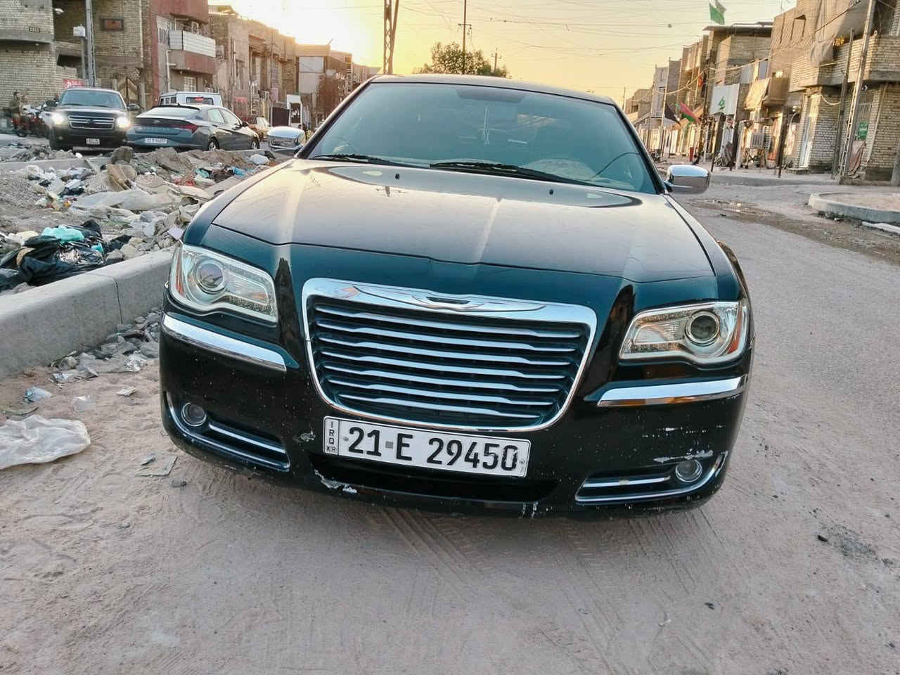 سلام عليكم اوباما 2012 السياره داخله كلين وصار بيها هنا بالعراق داير مال جاملغ شبر صبغ ورصعات مكينه وكير جدد حداديه امامي وخلفي جديده رقم سليمانيه بسمي مكاني بغداد شاشه كبيره كير طياره ماشيه129 السعر 160 وبيها مجال الاستفسار *********** السونر مرفق مع الصور
