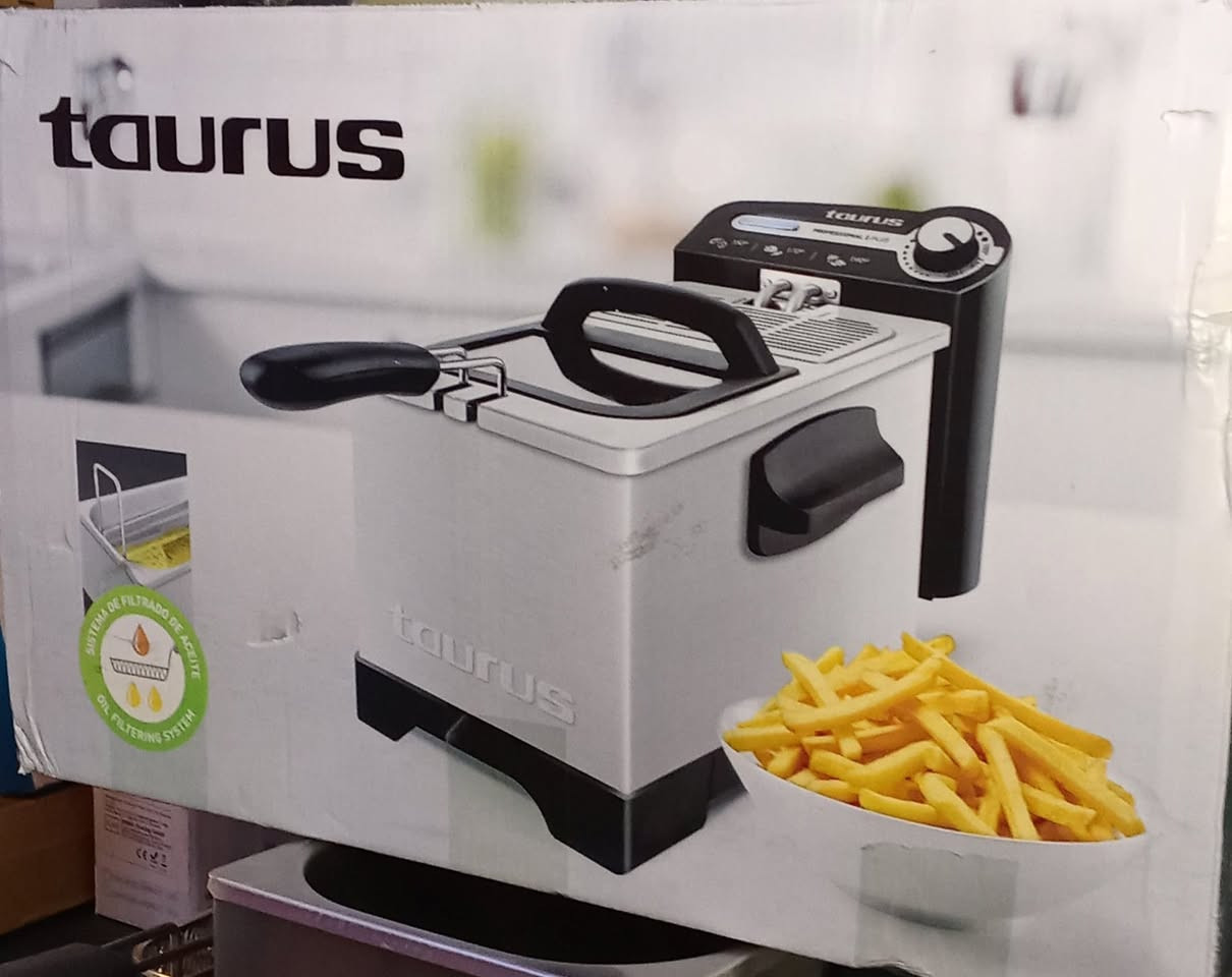 السعر 50مع التوصيل 🔥🔥
قلاية زيت كهربائية بالة ألماني الحجم 3لتر
نظام فلترة للزيت للتخلص من الشوائب وإعادة استخدامه لفترة أطول.
هيكل، ووعاء، وغطاء مصنوع من الفولاذ المقاوم للصدأ


**إذا كنت صاحب هذا الإعلان وتريد حذفه لأي سبب، رجاءا أرسل رسالة إلى الدعم الفني**