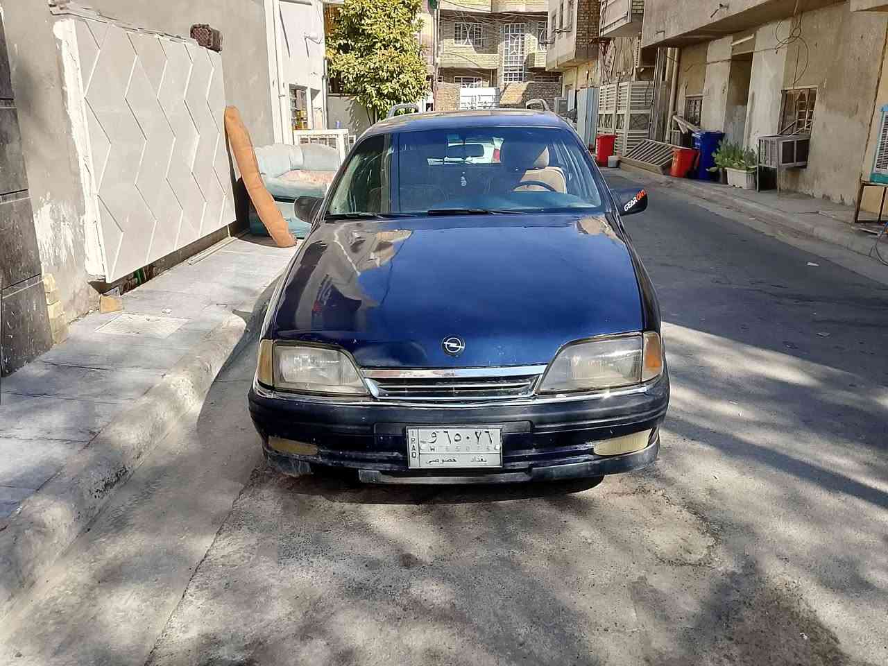 اوميكا للبيع موديل 93 كير عادي سيارة جاهزة كهربائيات شغاله سنوية ساقطة من شهر الثاني السعر 22وبيها مجال ***********
