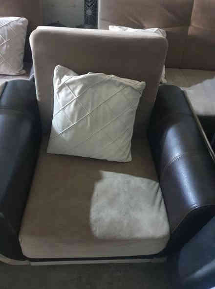 تخم تركي سيسم ١٠ نفر السعر ٢٥٠ الف
***********
***********
