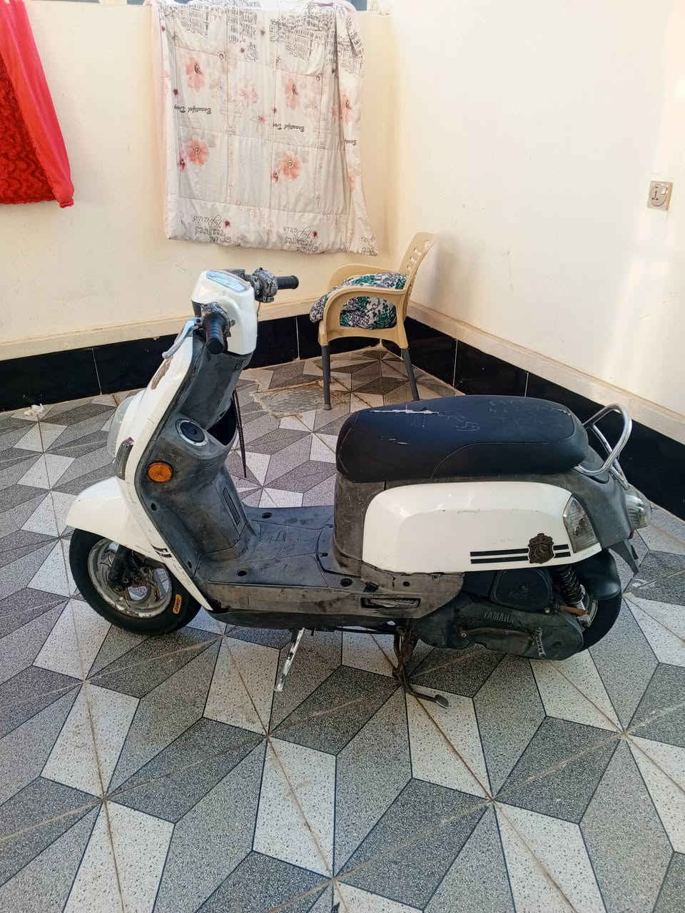 سلام عليكم دراجه ماكس بوليس للبيع دراجه مال حاويه نهايت25نزلت دراجه خير من الله دراجه نكره سلف بكل وكت سعر 900وبيه مجال ***********
