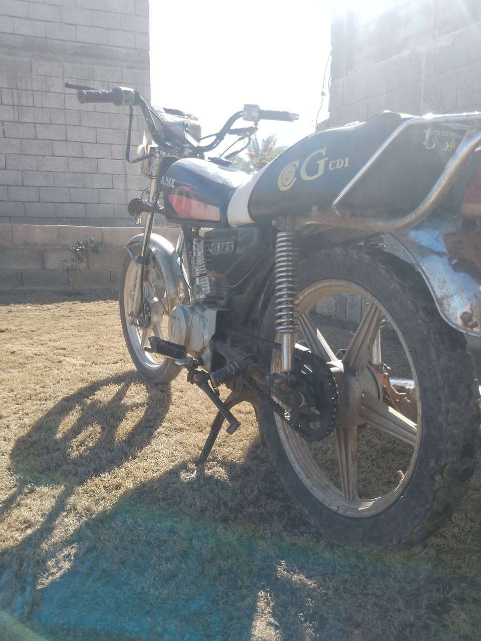 السلام عليكم ماطور للبيع موديل 19 اربعه كير نشاط فول 
السعر 200 بيه مجال قليل


**إذا كنت صاحب هذا الإعلان وتريد حذفه لأي سبب، رجاءا أرسل رسالة إلى الدعم الفني**