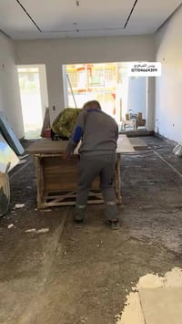 من ارشيف اعمالنا تغليف بورسلين الواح للارضيات ومن الله التوفيق 0770466...