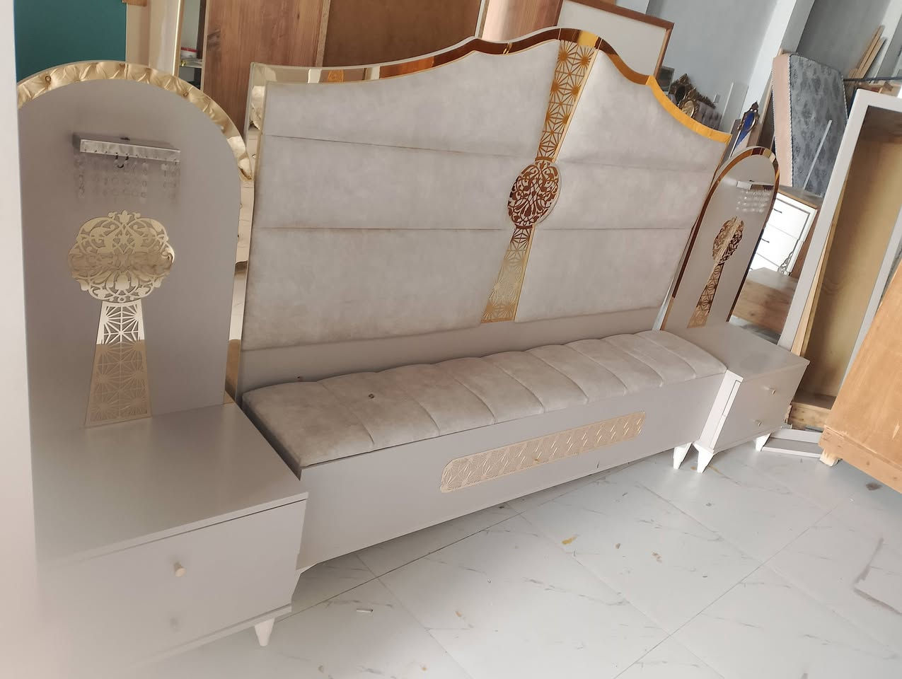 مشاء الله 9قطع كنتور 8باب موديل حديث جلولاء سوق السبت توصيل موجود


**إذا كنت صاحب هذا الإعلان وتريد حذفه لأي سبب، رجاءا أرسل رسالة إلى الدعم الفني**