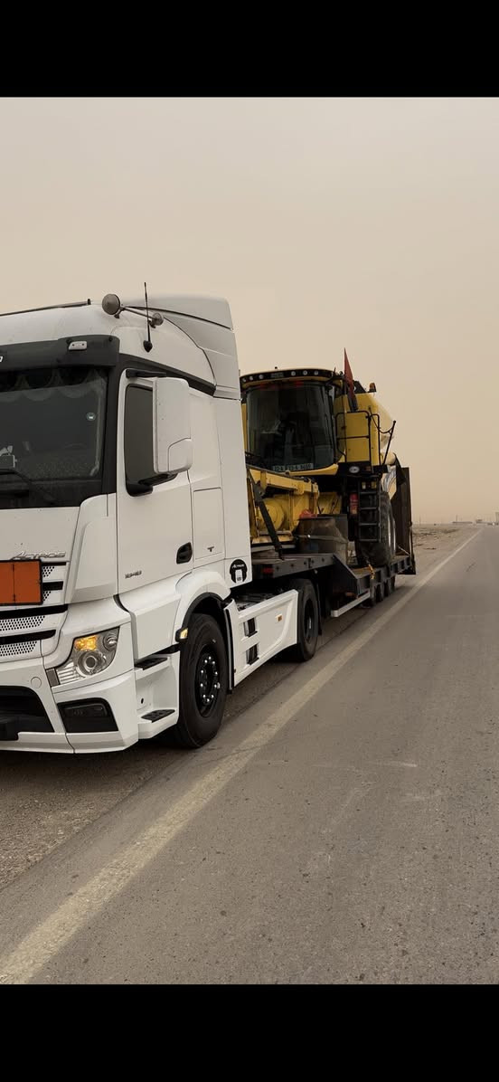 يالله نحن على ابواب موسم الحصاد موسم الخير والبركة 
على الفلاح وعلى اهل الحاصدات واهل الكابسات 
ان شاء الله موسم خير على الجميع والله يرزقنا واياكم في هذا الموسم الجديد يارب العالمين 
مستعدون نقل كافة الحاصدات والكابسات وجميع المعدات الزراعية وغير الزراعية 
لاستفسار الاتصال على الارقام التالية***********//***********
