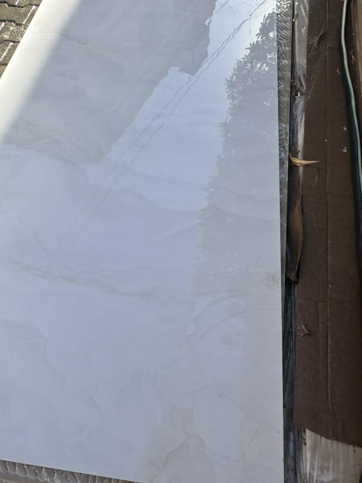 زاد عندي 46 متر بورسلين ايراني 120 *60

سعر المتر بـ8 الاف دينار  قفل

لون ابيض دمار رصاصي فاتح  

مكاني بغداد الاعظميه 
***********
