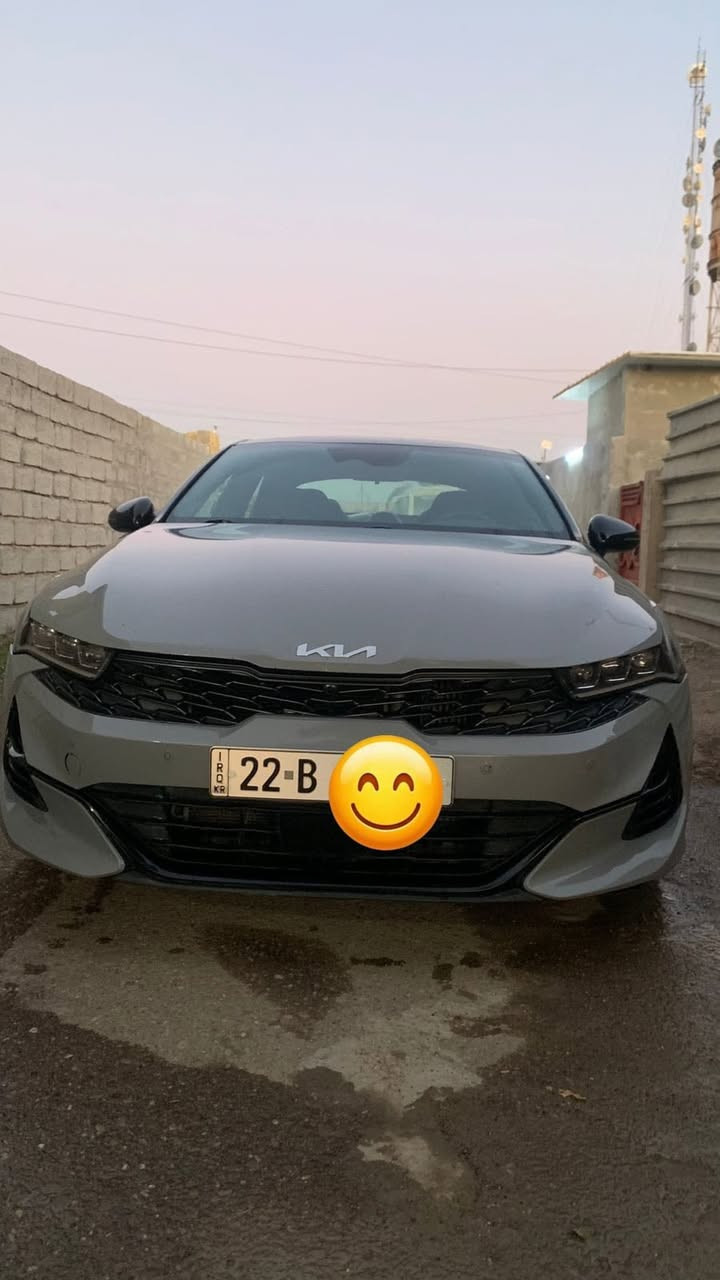 السلام عليكم 
كيا K5 جيتي لاين فول مواصفات للاخير 
رقم اربيل الجديد  لون اسمنتي محرك 1600 تيربو 
حادثها  بنيد سطحي
 بدون اي دواخل باقي السياره كفاله عامه السعر 185 وبيها مجال
عنوان بغداد التاجي 
***********

