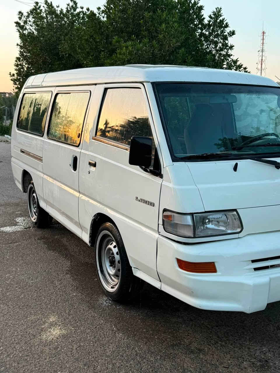 مسيوبيشي باص ٢٠٠٦
سلام و عليكم مسيوبيشي باص ٢٠٠٦ 

رقم بغداد بسمي 

بانزين مكينه و كير خير من الله 

تخم تاير جديد. 

لسياره بلاديه كلها و نظيفه 

لسعر ٥٨ و بيها مجال بسيط 

مكان بغداد البلديات 

ممتواجد ع فيس للستفسار ع رقم 

***********
