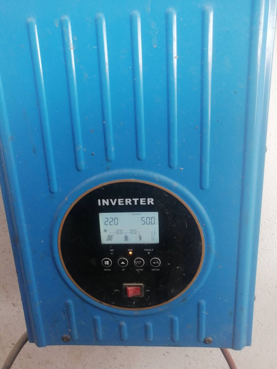 انفيرتر نضام ٢٤
١٣ امبير  للبيع ٣٠٠ وبيه مجال للشراي
لل استفسار ***********
